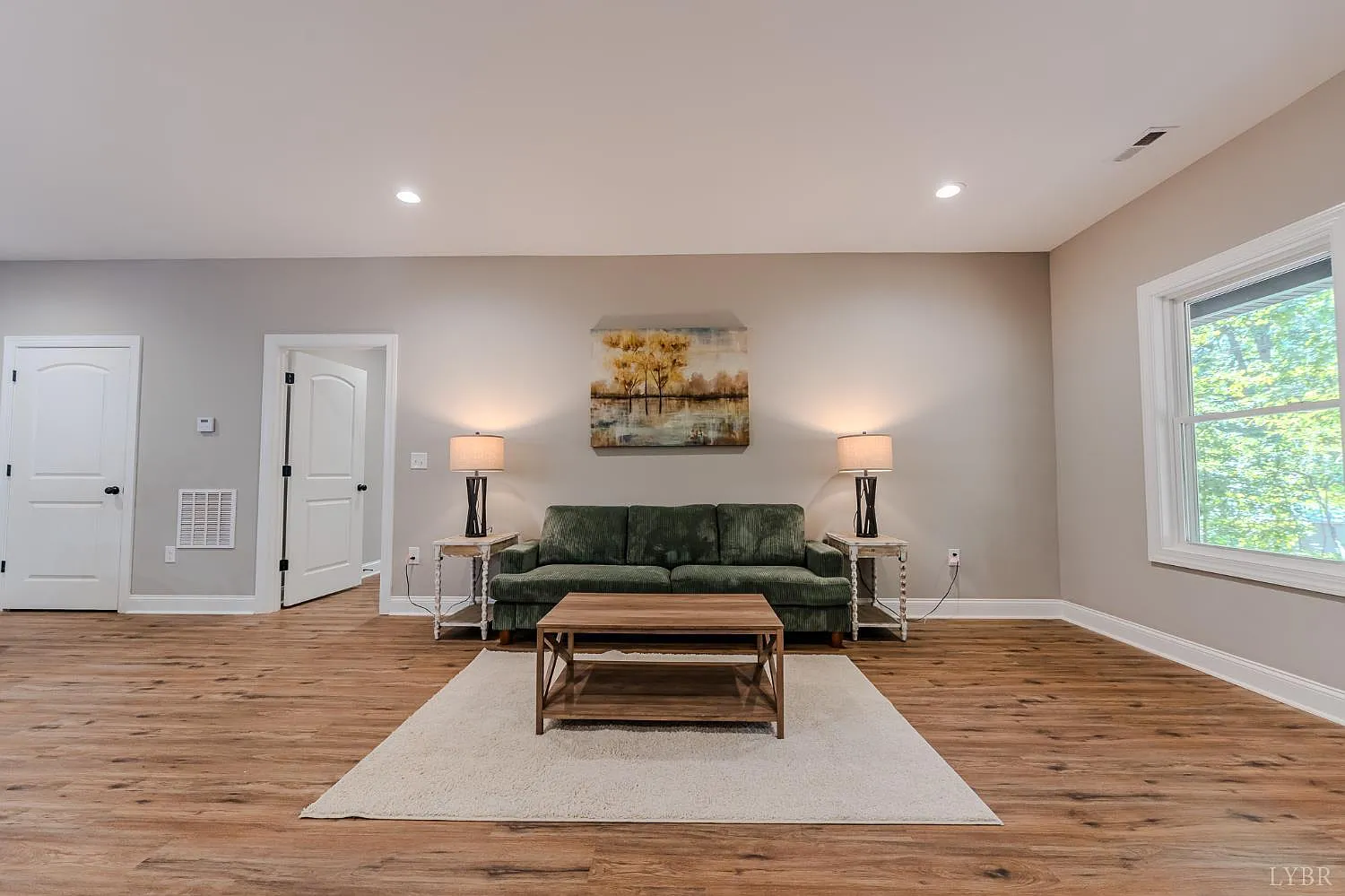 3 bed, 1780 sqft, $2,200 — Photo 2