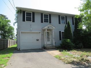 143 Draper St, Springfield, MA 01108