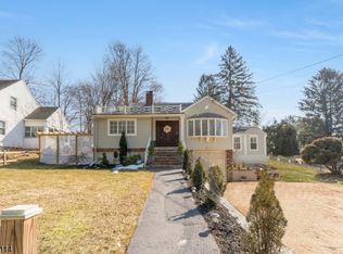 80 Buckwheat Rd, Franklin, NJ 07416