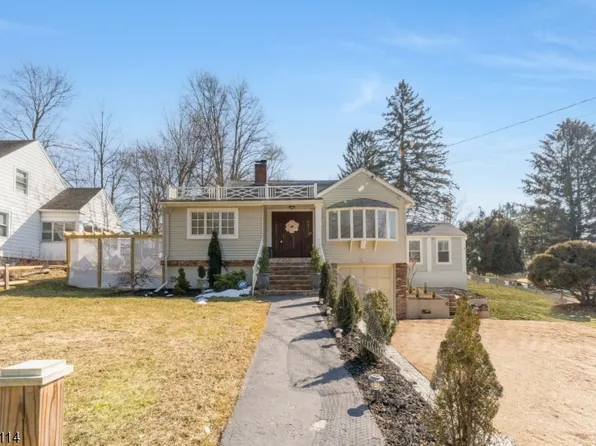 80 Buckwheat Rd, Franklin Boro, NJ 07416