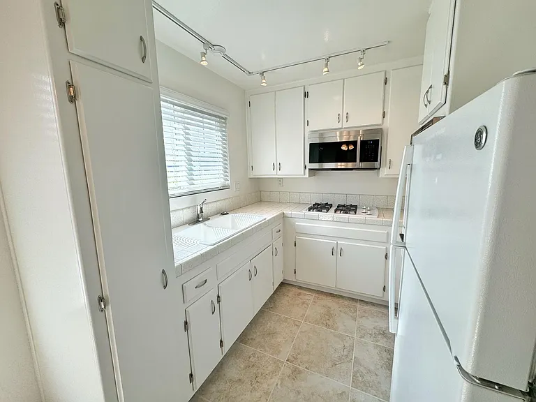 3966 Cleveland Ave #1 — Photo 14
