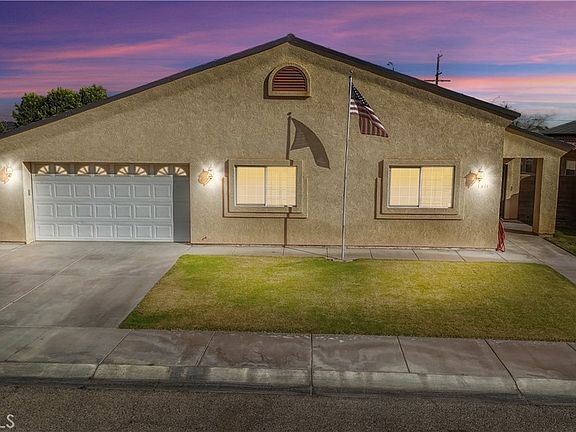 2nd image of 1511 Mesquite Rd