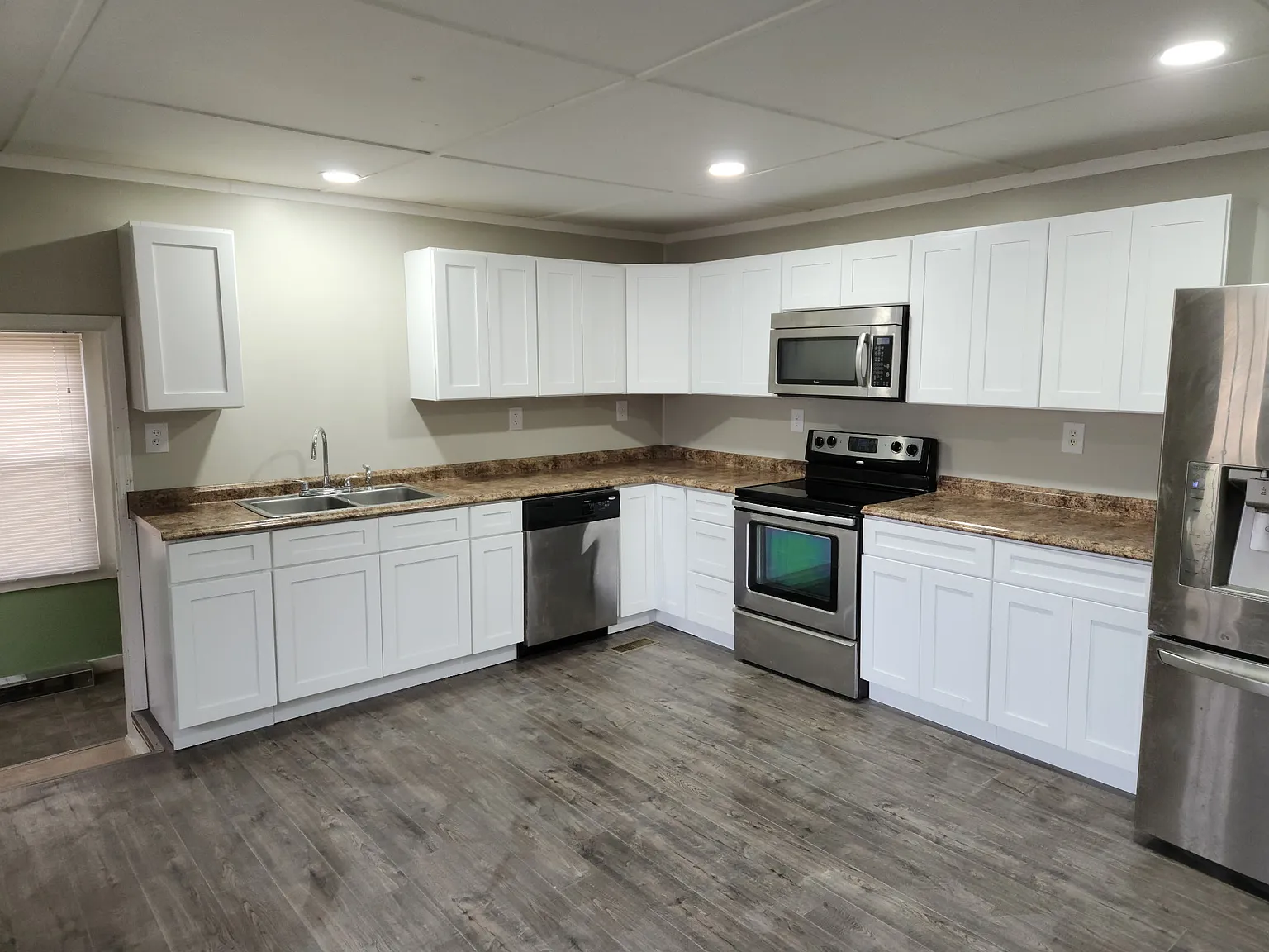 3007 Wilson Ave — Photo 4