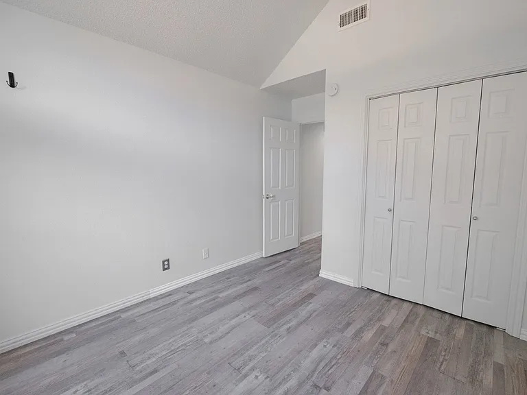 8201 Llano Ave — Photo 25