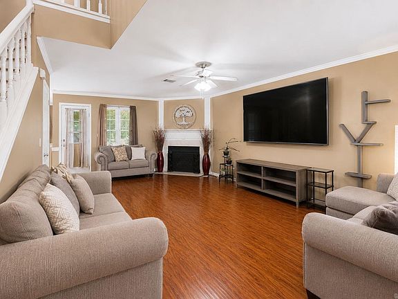 4th image of 1819 Pleasant Pointe Cir