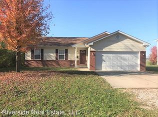 1 Goodman Rd, Cahokia, IL 62206