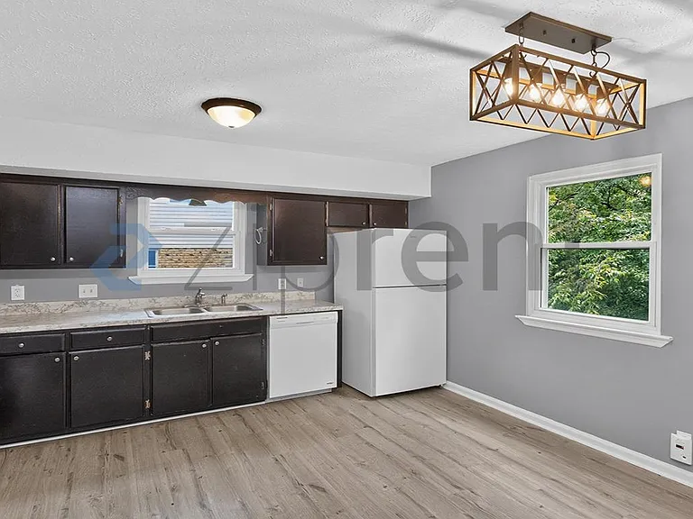 3207 Luann Dr — Photo 7