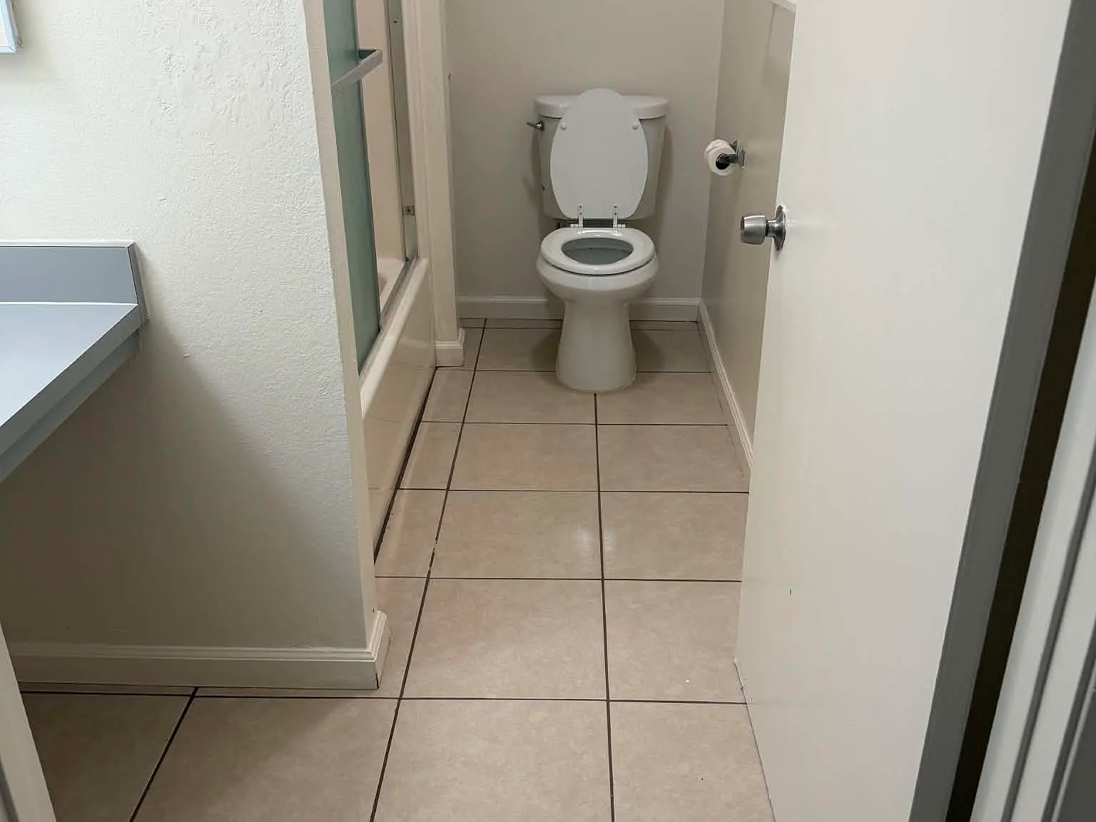 1 bed, 400 sqft, $850 — Photo 3
