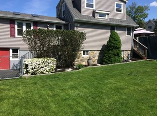 318 Brook Rd, Mahopac, NY 10541