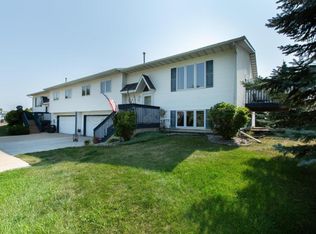 53 Prairiewood Xing S #104, Fargo, ND 58103