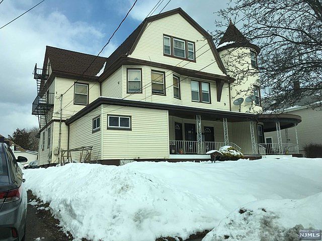 1st image of 25 Hobart Pl