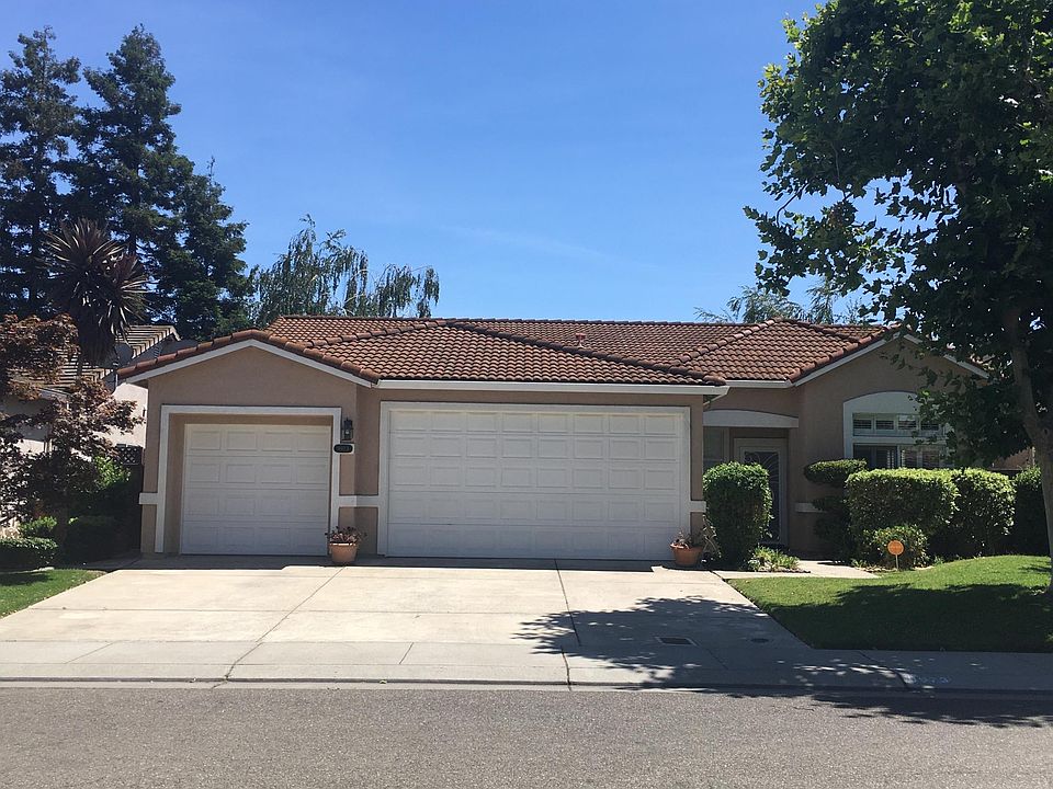 1st image of 9973 River View Cir