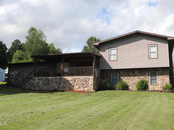 610 Pine St NE, Coeburn, VA 24230