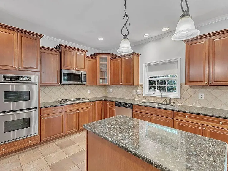 9301 Perini Ct — Photo 13