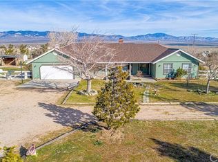 25011 Divinci Ave, Lancaster, CA 93536