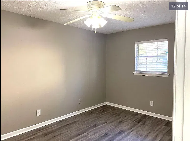 4612 Poplar Rd — Photo 3