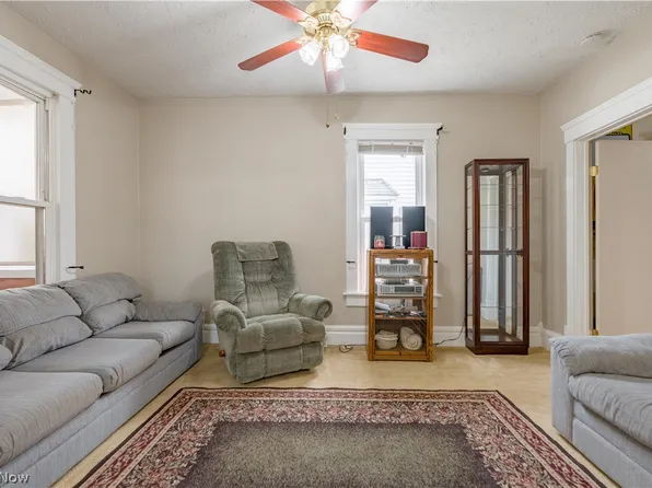 105 Westwood Ave, Akron, OH 44302