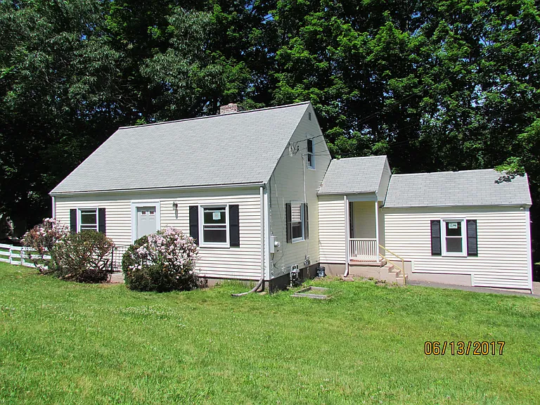 58 Barton Cir — Photo 24