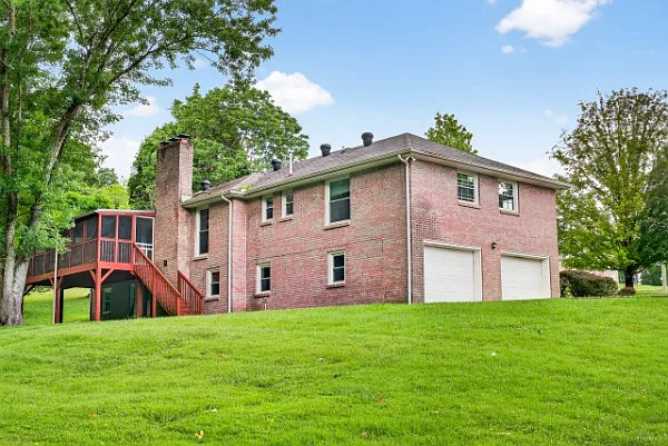 121 Caldwell Dr — Photo 5