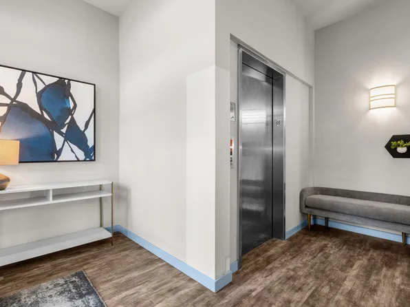 Lynwood Commons, 4779 Lynwood Center Rd NE #2C, Bainbridge Island, WA 98110