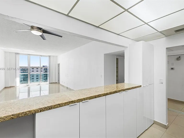 19380 Collins Ave #6 — Photo 9