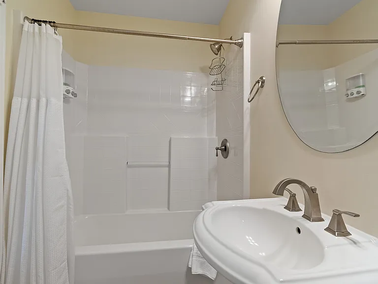 2219 E Pelican Dr — Photo 23