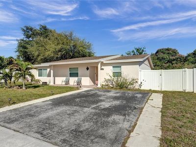 404 SW 77th Ave, North Lauderdale, FL, 33068