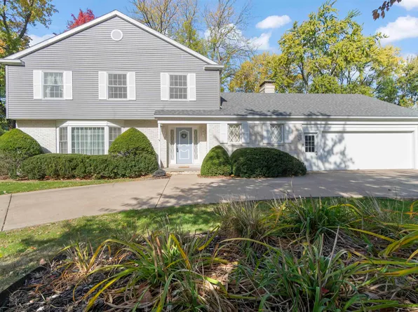 129 E High Point Rd, Peoria, IL 61614
