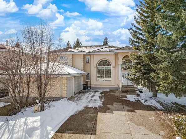128 Weaver Dr NW, Edmonton, AB T6M 2J3