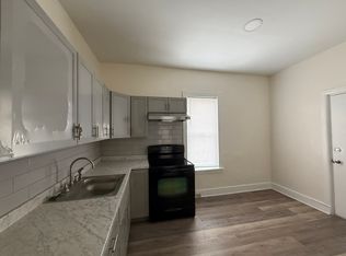 850 N 8th St #2, Reading, PA 19604