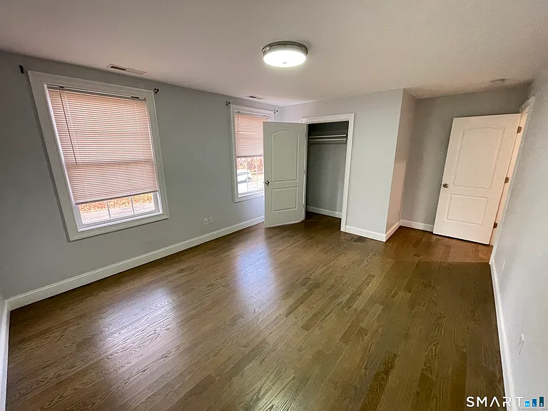 111 Vanguard St — Photo 2