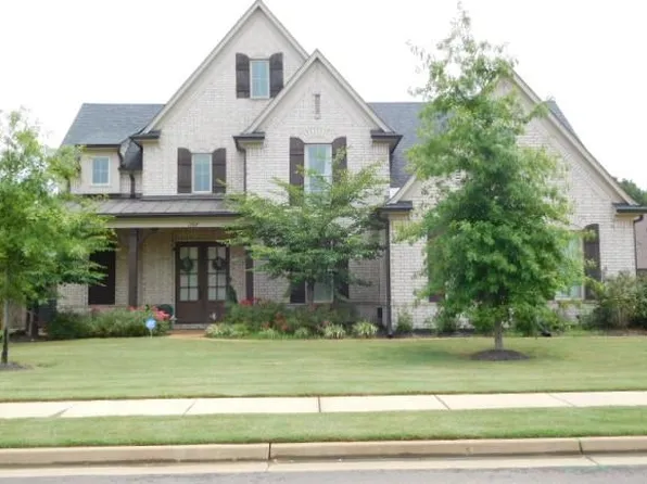 1264 Mountain Side Dr, Collierville, TN 38017