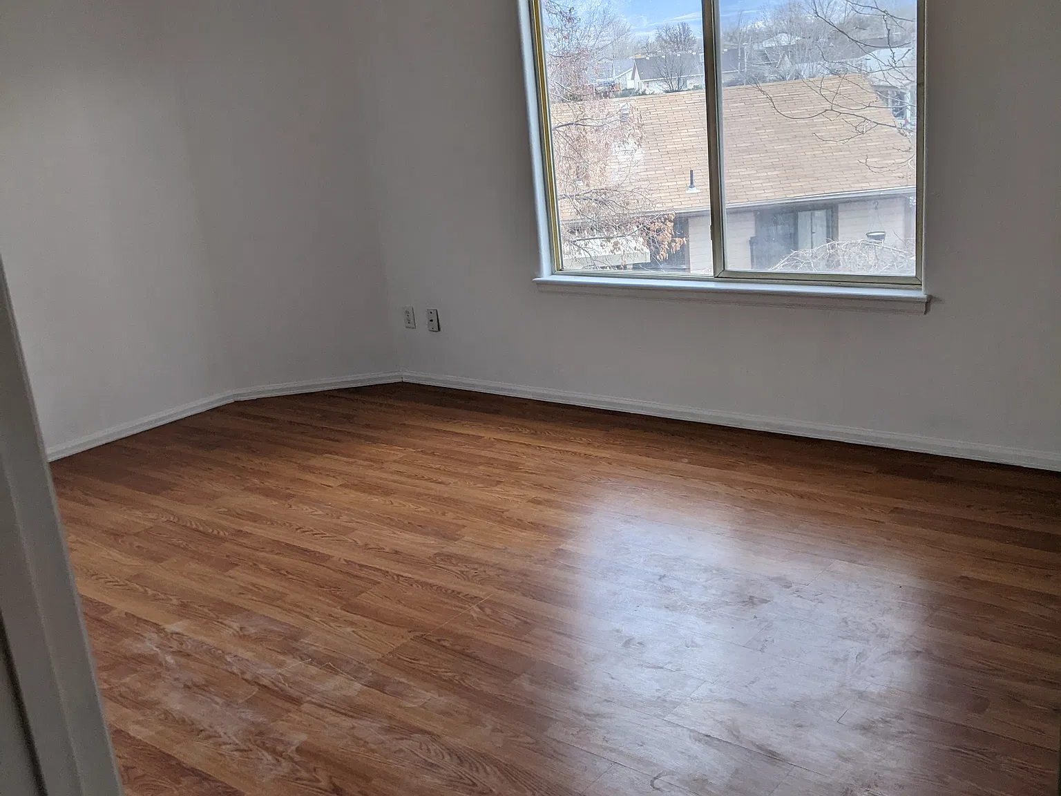 4 bed, 2.5 bath, 2068 sqft, $2,700 — Photo 4