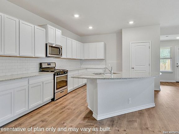 7th image of this home