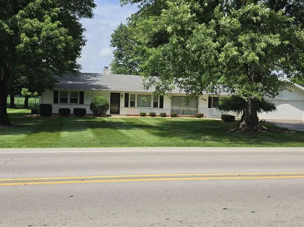 2672 S State Road 1, Cambridge City, IN 47327