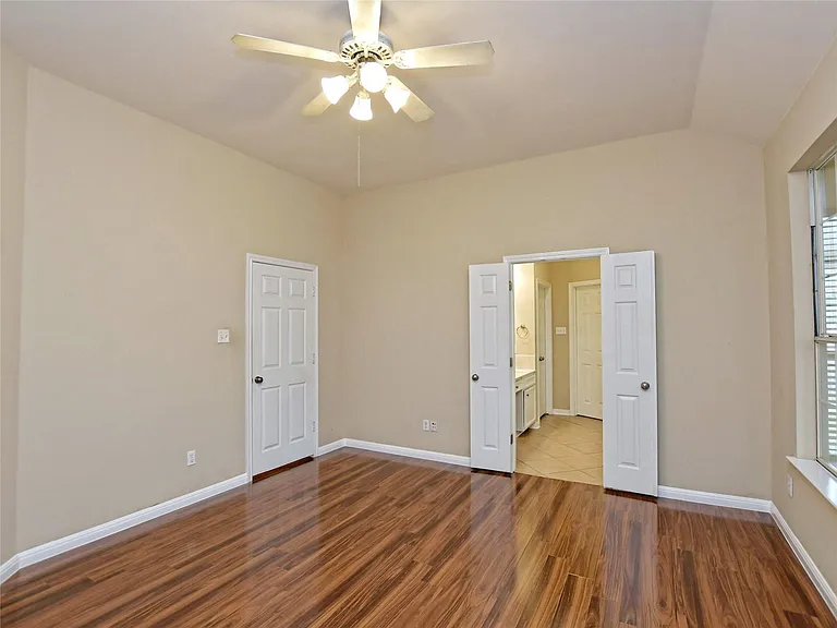 13220 Villa Park Dr — Photo 20