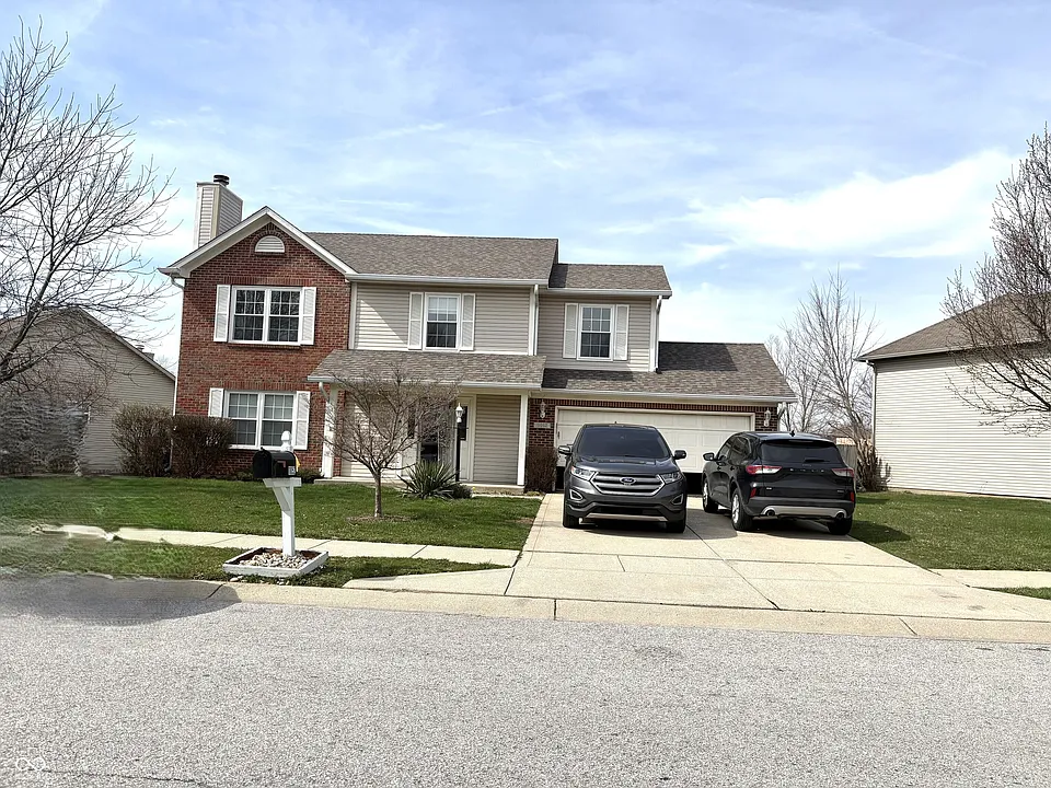 11052 Oakspring Dr