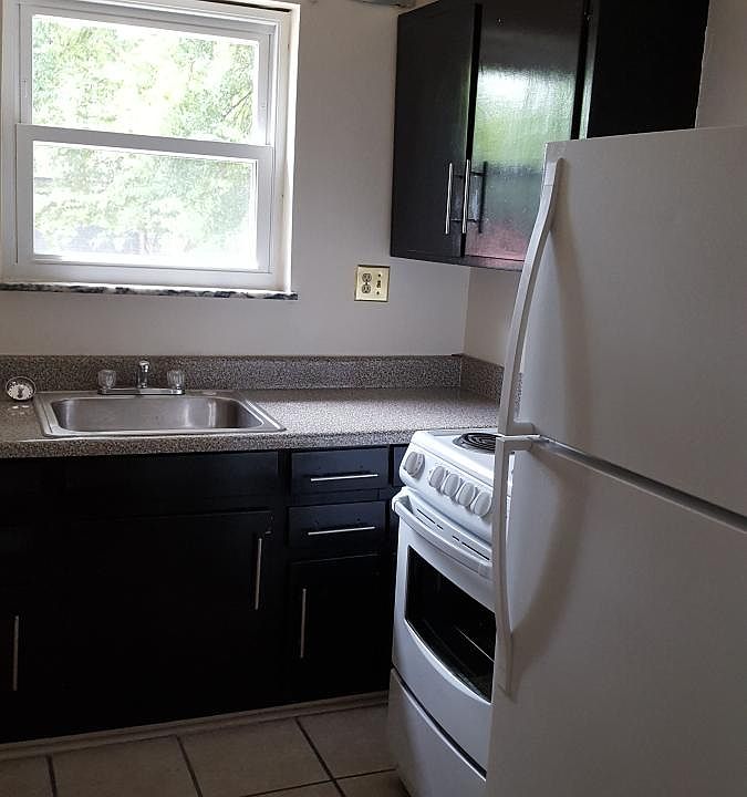 2nd image of 3813 Chamberlayne Ave APT A5
