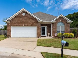 1009 Castlemaine Way, Birmingham, AL 35226