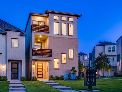 8238 Nunley Ln, Dallas, TX, 75231