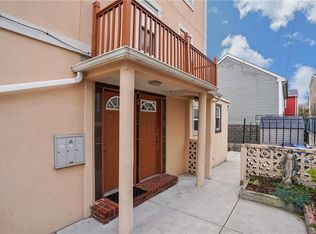 73 Trenton St, Providence, RI 02906