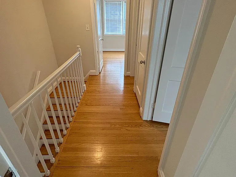 8134 Glen Gary Rd — Photo 12