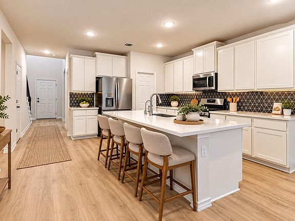 3rd image of 17609 Chino Ln