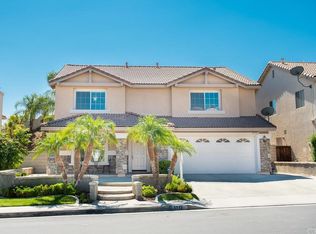 1112 Starbright Cir, Corona, CA 92882