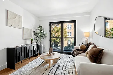 228 13th Street, #402