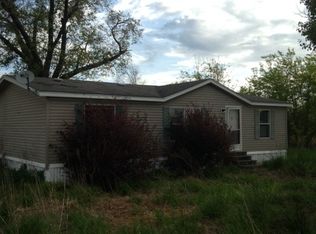 204 Layman Rd, Trenton, TN 38382