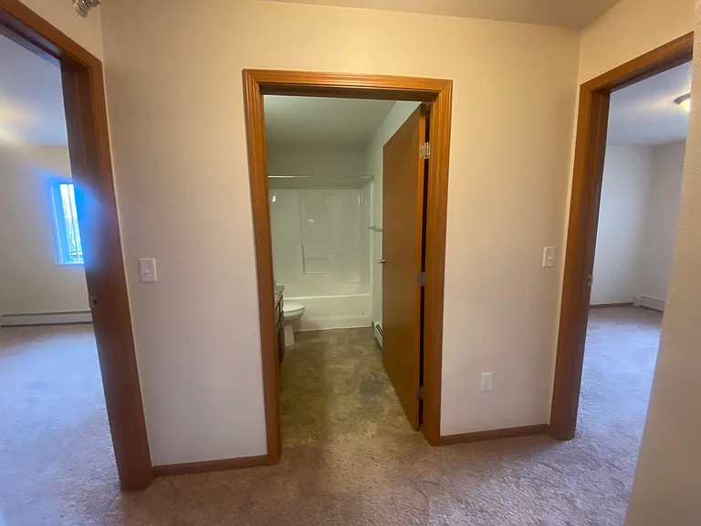 3202 — Photo 20