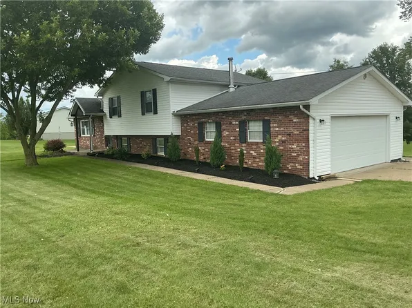 6630 Sheila Cir, Roseville, OH 43777