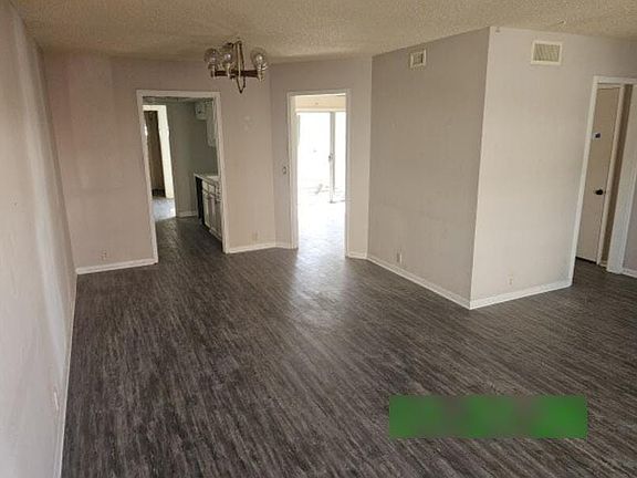 2nd image of 88 Townhouse Ln