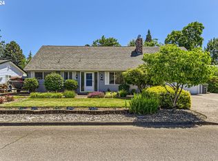 482 NE 18th Ave, Hillsboro, OR 97124